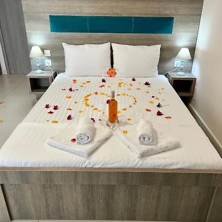 Locanda Mistral Himare