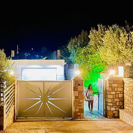 Mistral Locanda Himare