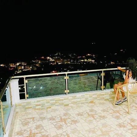 Estalagem Mistral Himare